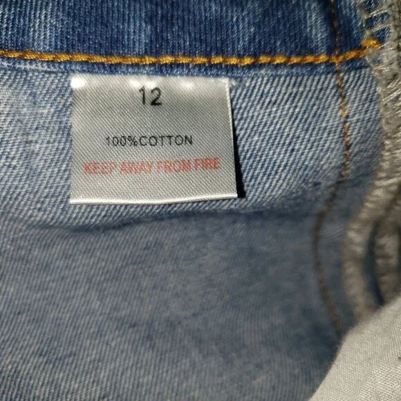 The Rockn Rev Jeans Women's Size 8 Step Hem Straight Leg Distressed Jeans NWT - Picture 11 of 15